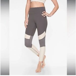 Athleta Salutation Modblock Leggings Women’s size Small Gray Pale Pink Pockets
